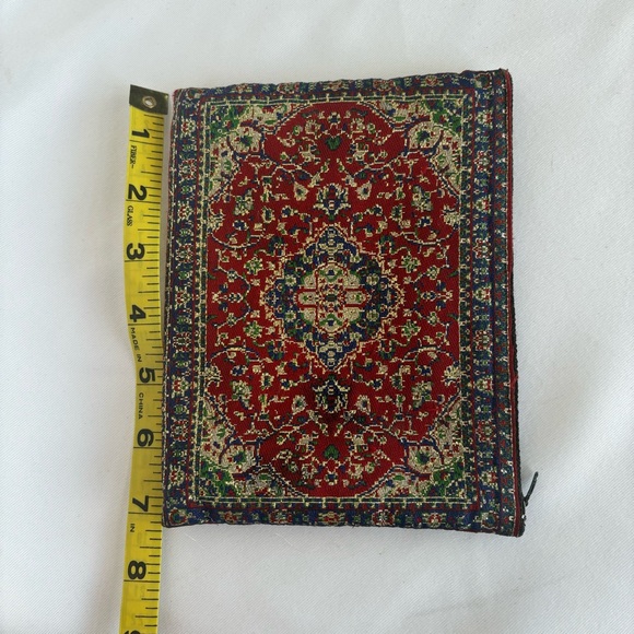 Moroccan Coin Purse - Unique Design in Red and Gold - Picture 2 of 4